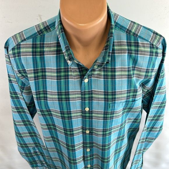 J. Crew long sleeve button down collar shirt.  L - Picture 3 of 7